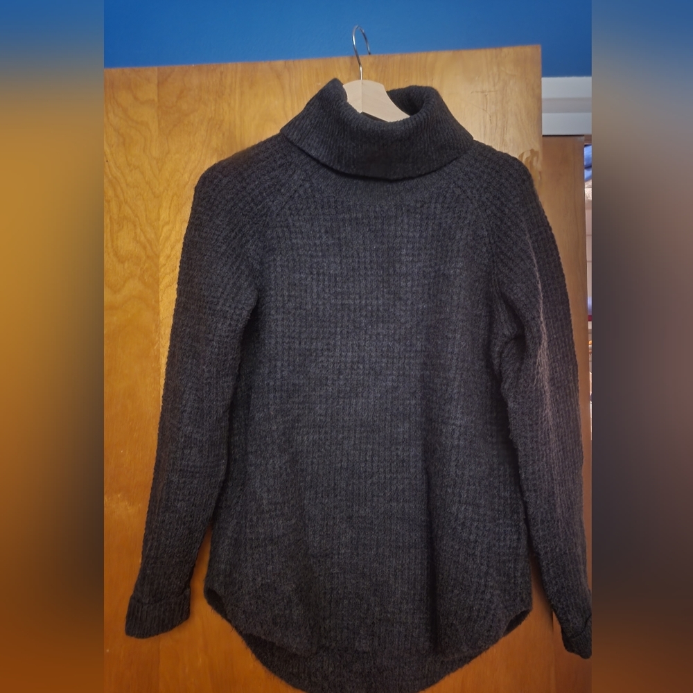 Kuhl sweater